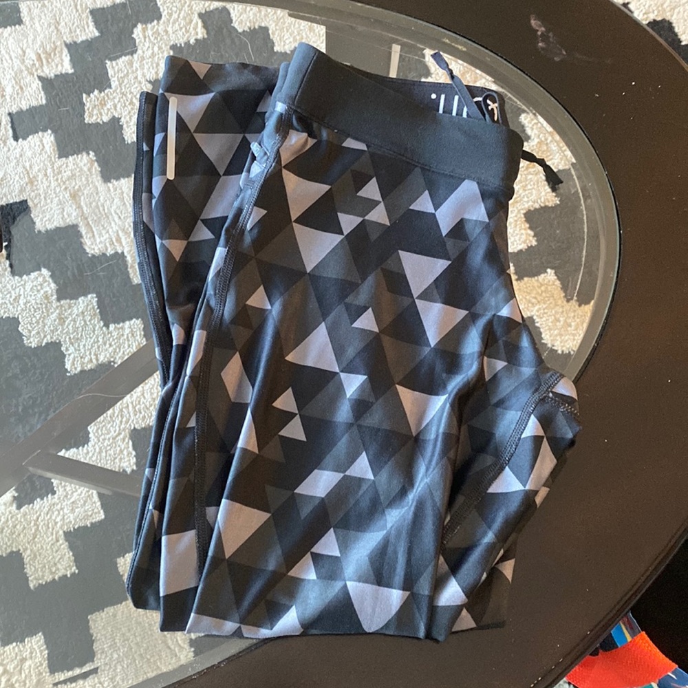 Nike Dry Fit Capris